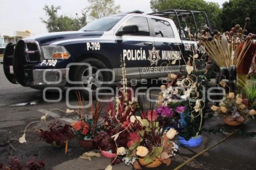 POLICIAS EN ANALCO