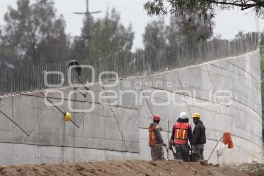 OBRAS . ENTRONQUE AUTOPISTA