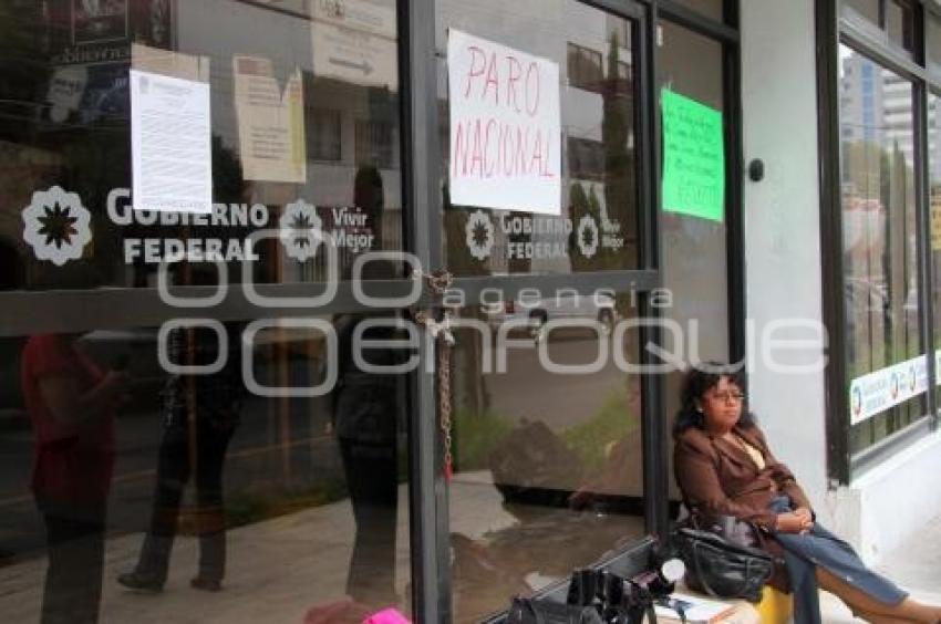 MANIFESTACIÓN EN SEDESOL