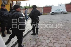 POLICÍA RESGUARDA  COLEGIOS DE BACHILLERES