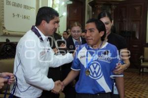 ENTREGA RECONOCIMIENTO RIVERA A EQUIPOS DE FÚTBOL