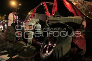 MUEREN DOS JOVENES EN EL PUENTE 475