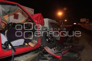 MUEREN DOS JOVENES EN EL PUENTE 475