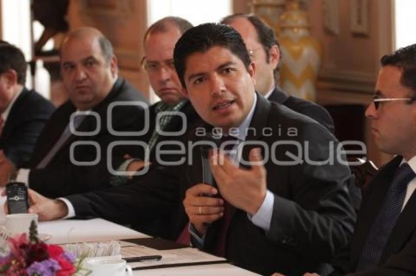 META - GOBIERNO MUNICIPAL - EMPRESARIOS