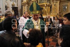 CONCLUYE FUMIGACIÓN EN SALAS DE LA CATEDRAL