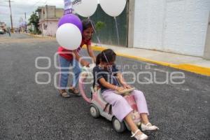 INAUGURAN CALLE EN BOSQUES DE MANZANILLA