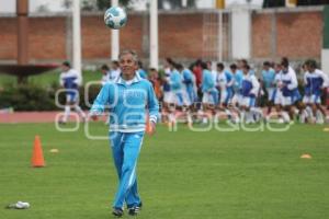 ENTRENAMIENTO PUEBLA DE LA FRANJA. FÚTBOL SERGIO BUENO