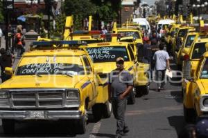 MANIFESTACIÓN DE CONDUCTORES DE GRÚAS