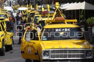 MANIFESTACIÓN DE CONDUCTORES DE GRÚAS