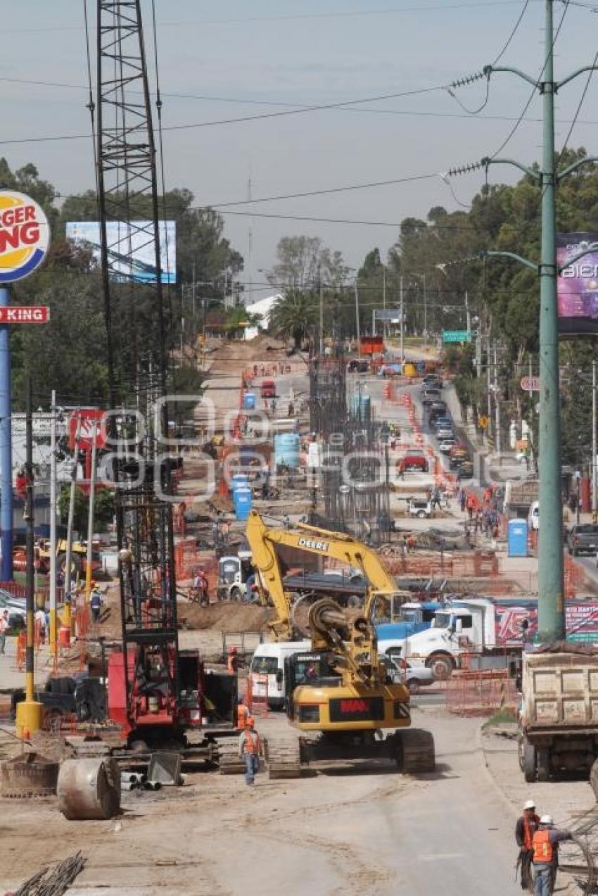 VIADUCTO IGNACIO ZARAGOZA . OBRAS