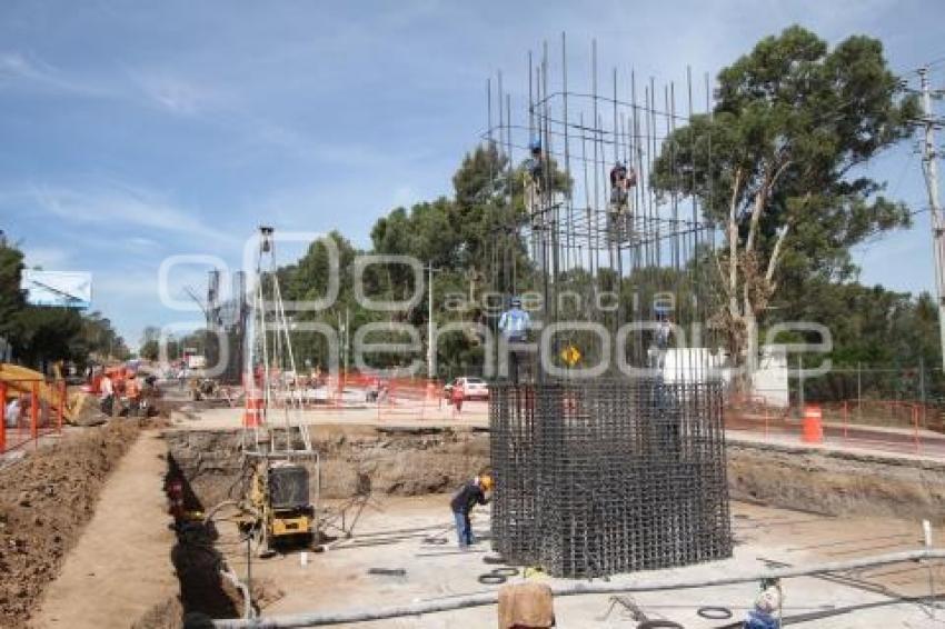 VIADUCTO IGNACIO ZARAGOZA . OBRAS