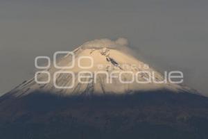TURISMO . VOLCÁN