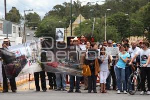 ACTIVISTAS CONTRA VIADUCTO ZARAGOZA