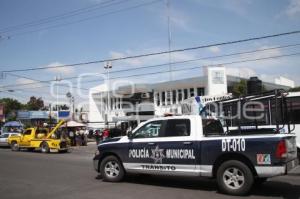 MANIFESTANTES DE ANTORCHA BLOQUEAN ACCESO A LA SCT