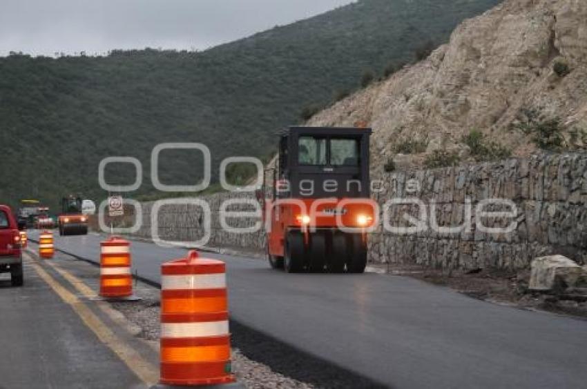 REPARACIÓN CARRETERA CUACNOPALAN OAXACA