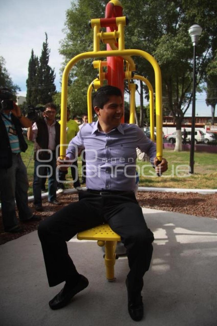 EL PRESIDENTE MUNICIPAL EDUARDO RIVERA INAUGURO GIMNASIO EN EL PARQUE DE LAS NINFAS