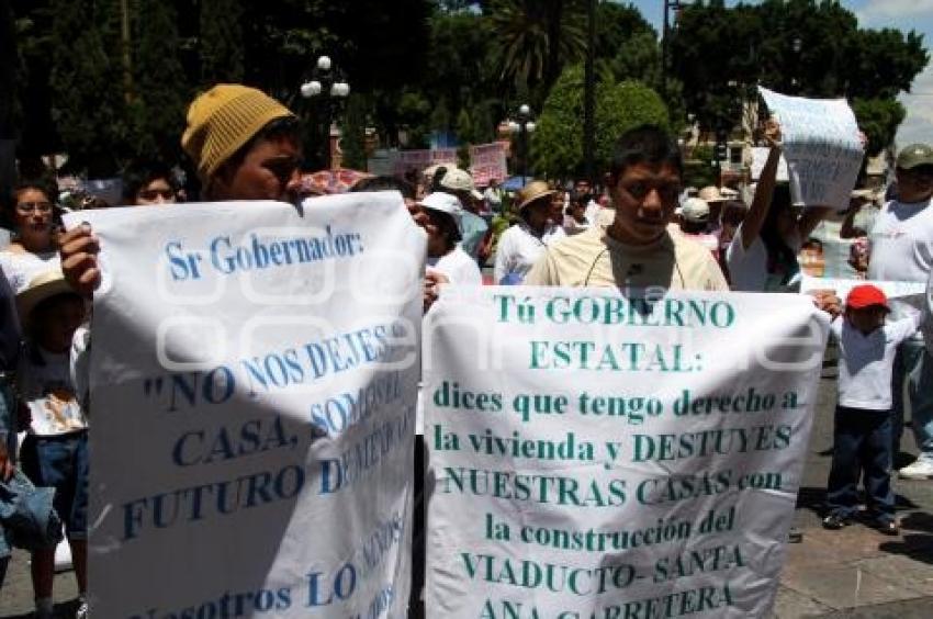 SE MANIFIESTAN CONTRA LA CONSTRUCCIÓN DE UN VIADUCTO