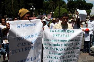 SE MANIFIESTAN CONTRA LA CONSTRUCCIÓN DE UN VIADUCTO