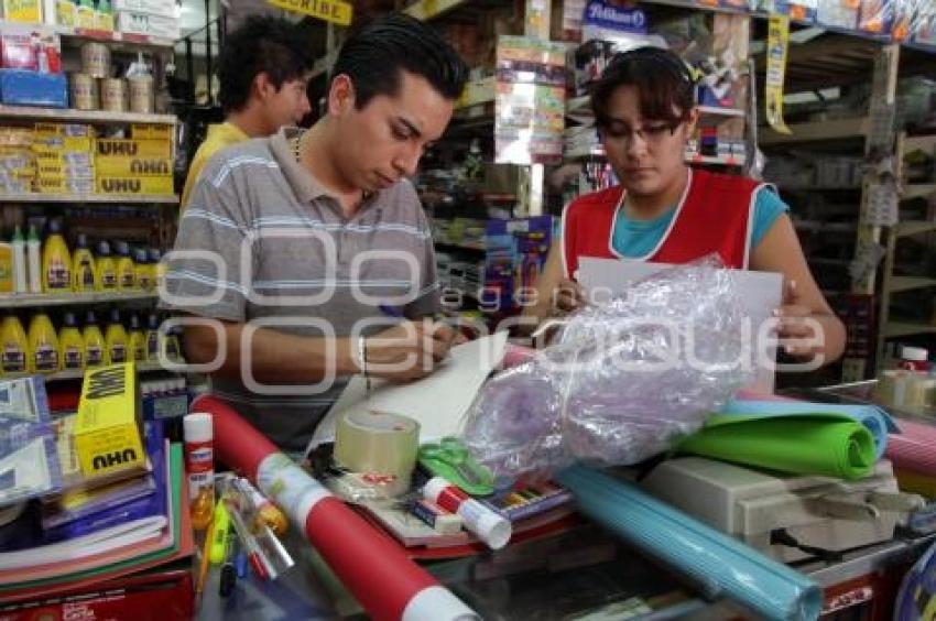 VENTA DE ÚTILES ESCOLARES