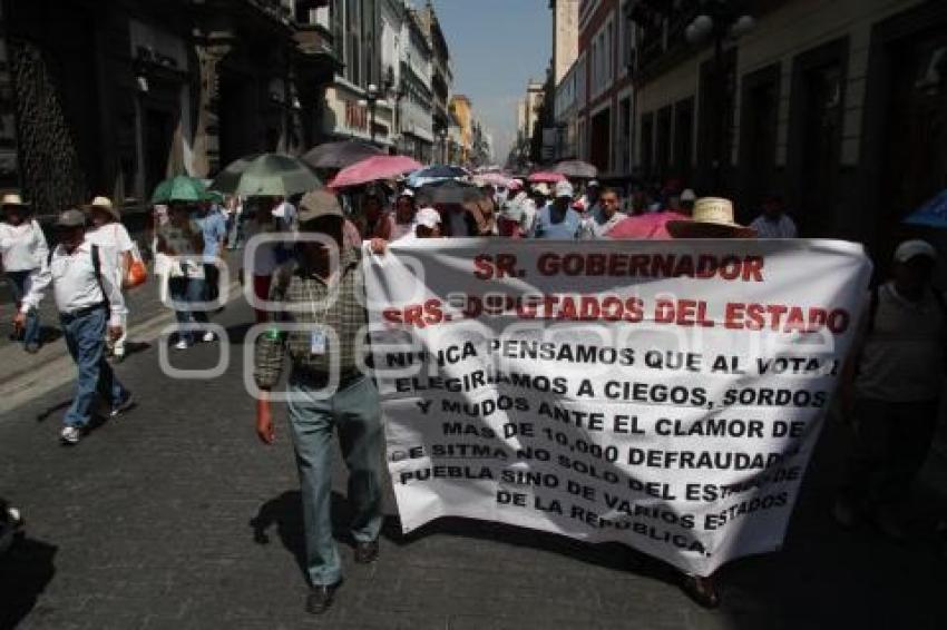 MANIFESTACIÓN DEFRAUDADOS