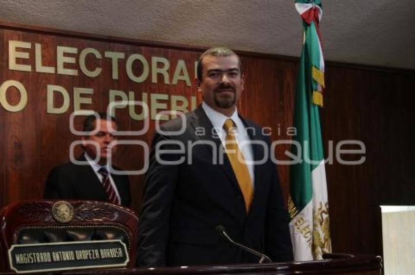 SESIÓN EN TRIBUNAL ELECTORAL DEL ESTADO