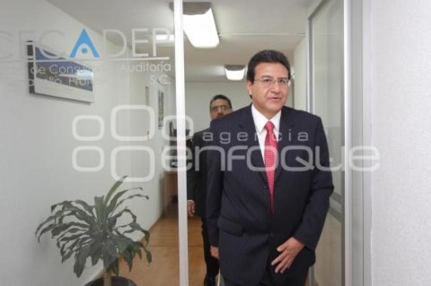 EX CONTRALOR RESPALDA GOBIERNO ESTATAL