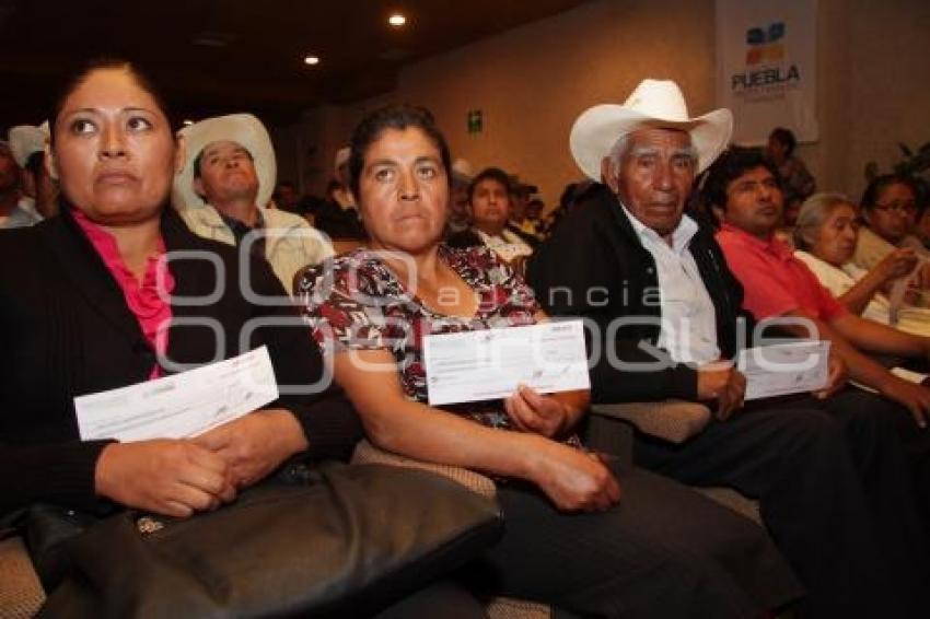 ENTREGA DE CRÉDITOS DESARROLLO RURAL