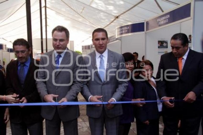 INAUGURAN FERIA NACIONAL DE EMPLEO