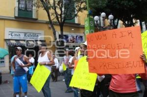 MANIFESTACION DE COMERCIANTES