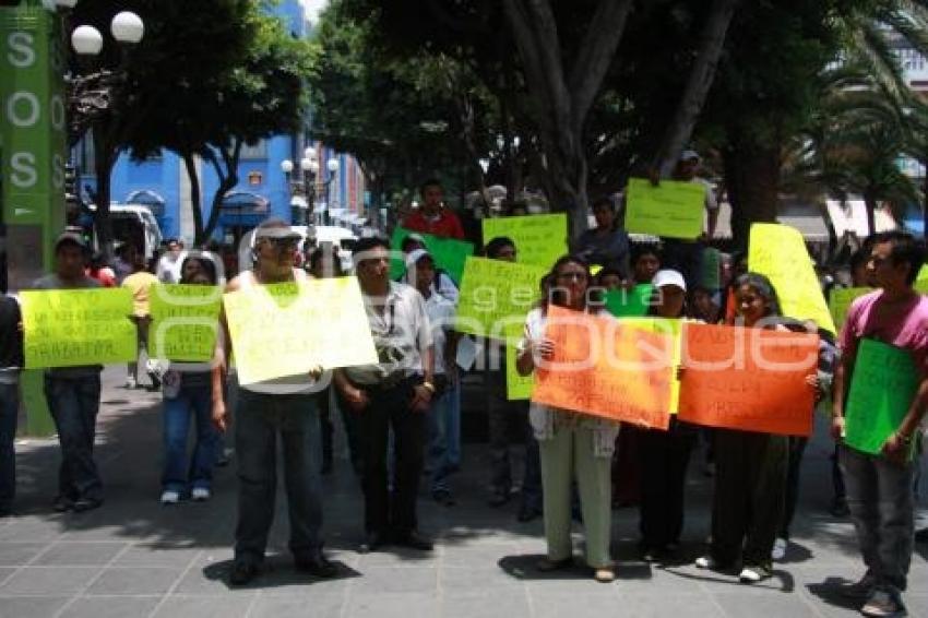 MANIFESTACION DE COMERCIANTES