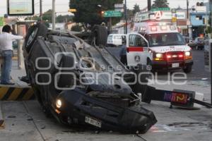 VOLCADURA EN 31 PONIENTE