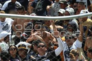 BRONCA - PUEBLA VS PUMAS - FUTBOL