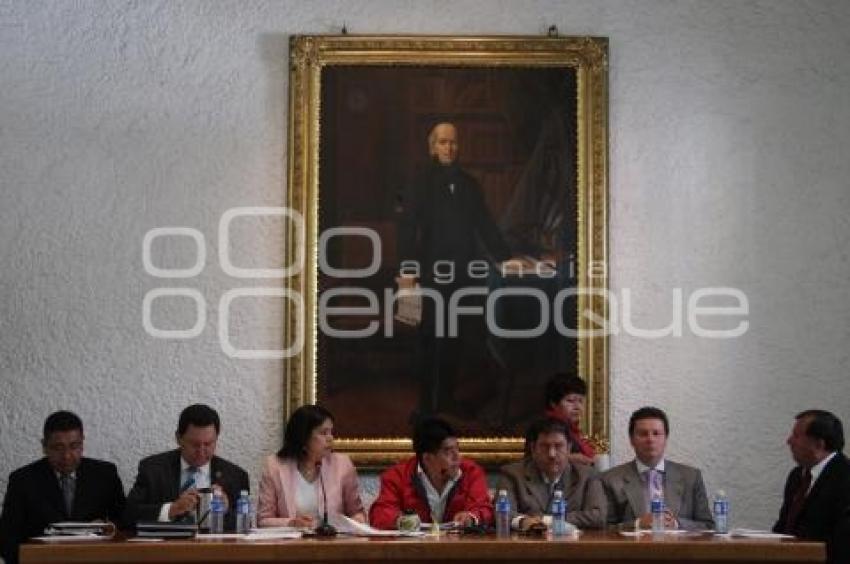 SESIÓN COMISIÓN PERMANENTE