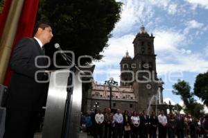 EDUARDO RIVERA - IZAMIENTO DE BANDERA