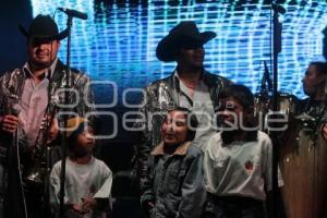 LOVE RIDE . BANDA MACHOS