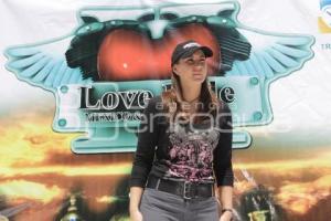 LOVE RIDE . MARTHA ERIKA ALONSO