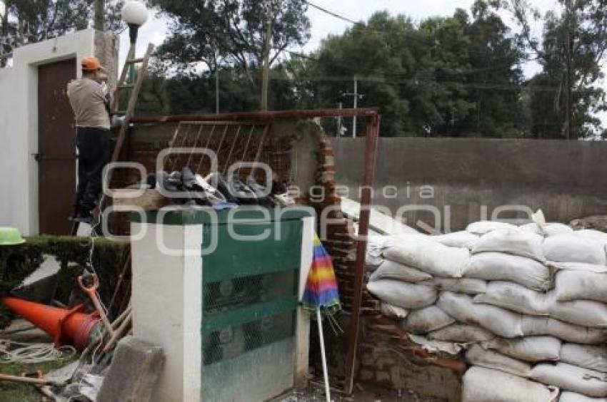 AFECTACIONES POR DESBORDAMIENTO DE RÍO