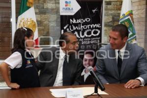 LA SEP Y EL GOBIERNO DEL ESTADO ANUNCIAN CAMBIO DE UNIFORME UNICO PARA CICLO ESCOLAR 2012.