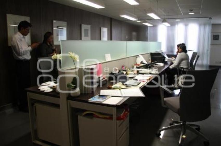 INTERIORES OFICINAS CASA PUEBLA