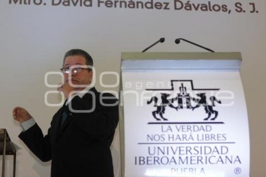 INFORME RECTOR . IBERO