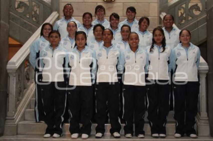 FOTO OFICIAL DEL PUEBLA FEMENIL