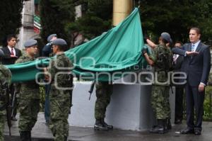 IZAMIENTO DE BANDERA - MES DE LA PATRIA