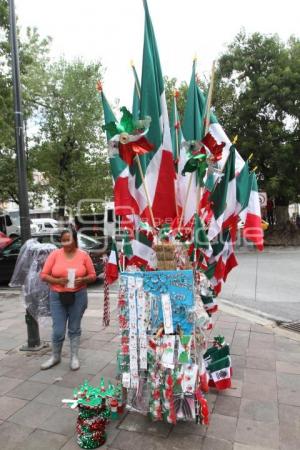 BANDERITAS – MES DE LA PATRIA