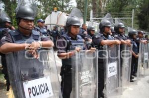 POLICIA MUNICIPAL RESGUARDA EL VIVERO COLON