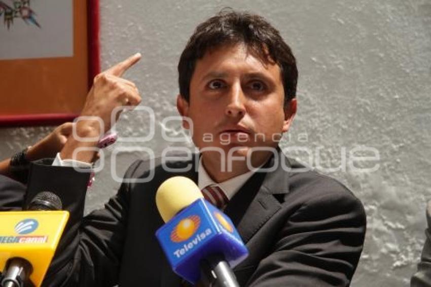 JOSÉ JUAN ESPINOSA