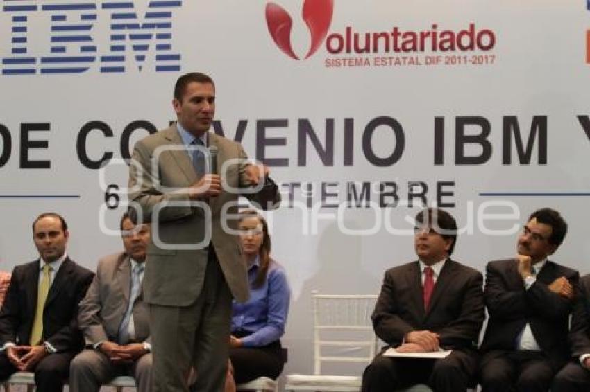 DONA IBM COMPUTADORAS PARA NIÑOS