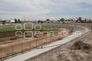 INICIA REMODELACIÓN DE ESTADIO DE LOBOS BUAP