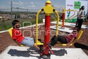 INAUGURAN GIMNASIO AL AIRE LIBRE