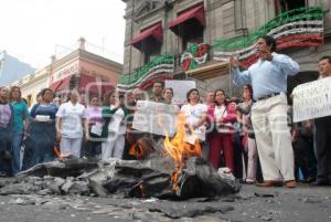 MARCHAN SINDICALIZADOS DEL IMSS