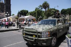 OPERATIVO EN EL ZÓCALO DE LA CIUDAD